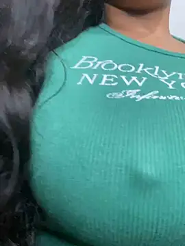 Snapshot of bea3liz chatting on 14, 1, 2025 bea3liz online show from 14, 1, 2025