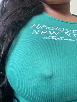 Snapshot of bea3liz chatting on 21, 1, 2025 bea3liz online show from 21, 1, 2025