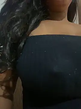 Snapshot of bea3liz chatting on 27, 11, 2025 bea3liz online show from 27, 11, 2025