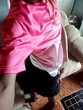 Slenderxxx2 online show from 14, 4, 2026