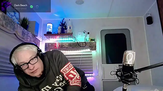 Snapshot of Snarfle82 chatting on 25, 2, 2025 Snarfle82 online show from 25, 2, 2025