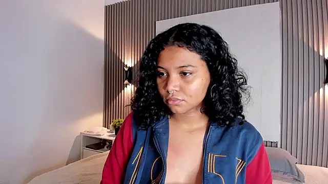 Zafiiraa online show from 7, 1, 2026