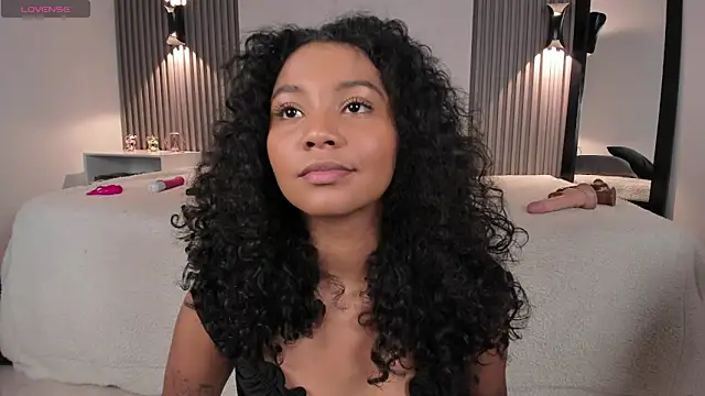 Snapshot of Zafiiraa chatting on 28, 5, 2026 Zafiiraa online show from 28, 5, 2026