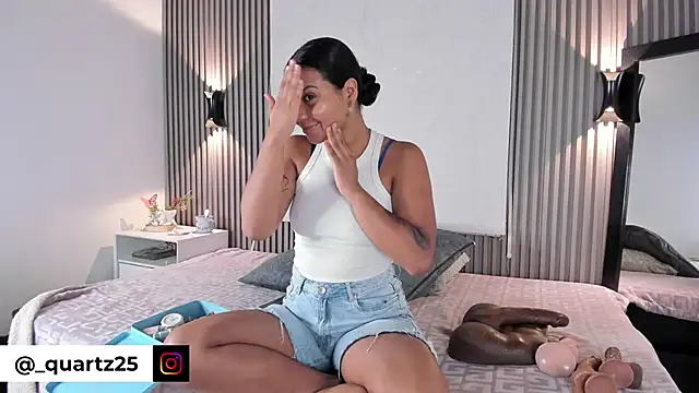 Zafiiraa online show from 19, 3, 2026