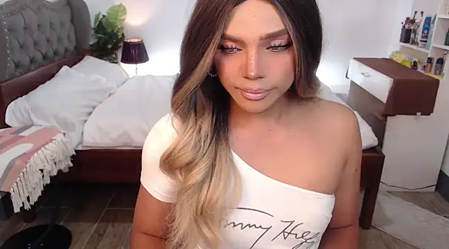 liaa lurrecams online show from 15, 3, 2025