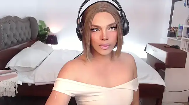 liaa lurrecams online show from 20, 2, 2025