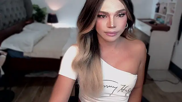 liaa lurrecams online show from 19, 10, 2025