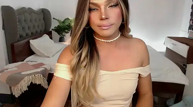 liaa lurrecams online show from 7, 1, 2025