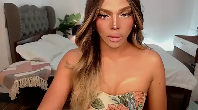 liaa lurrecams online show from 9, 1, 2025