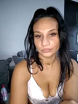 Ella sweety online show from 29, 9, 2025