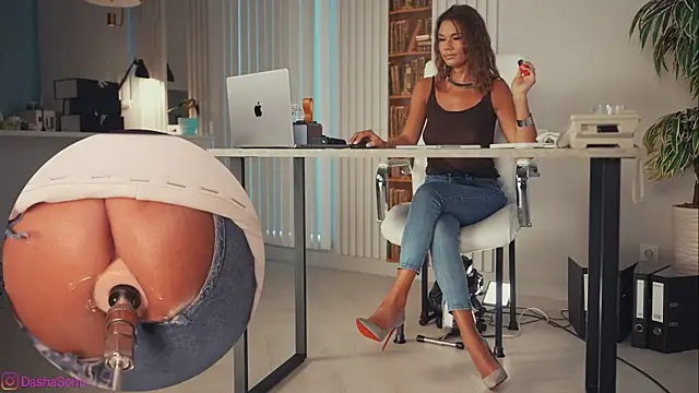 art porno online show from 1, 6, 2026