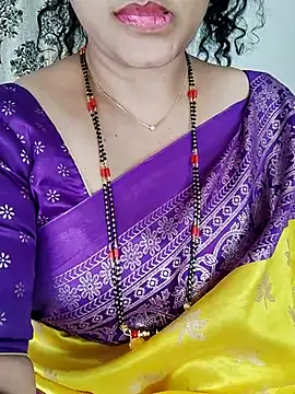 Snapshot of Indian_desi_wife chatting on 5, 7, 2026 Indian desi wife online show from 5, 7, 2026