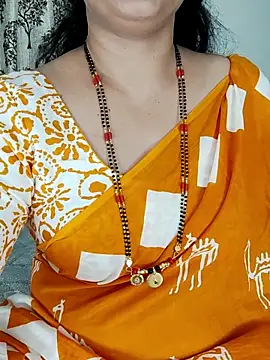 Indian desi wife online show from 18, 4, 2026