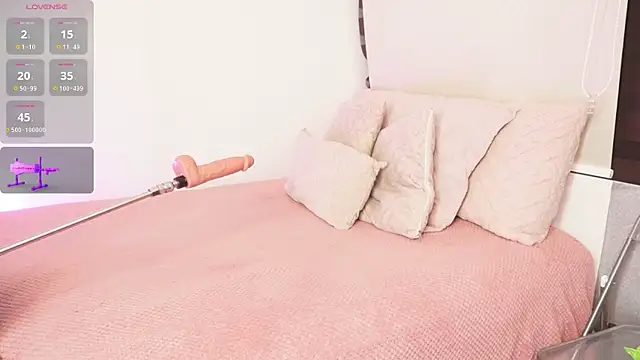 Alexxandra 12 online show from 28, 10, 2025