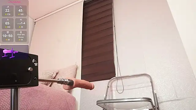 Alexxandra 12 online show from 8, 2, 2026