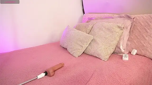 Alexxandra 12 online show from 9, 3, 2025