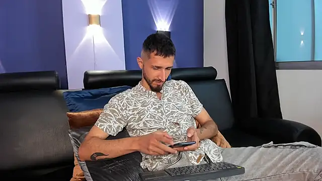 sam bisex online show from 10, 3, 2026