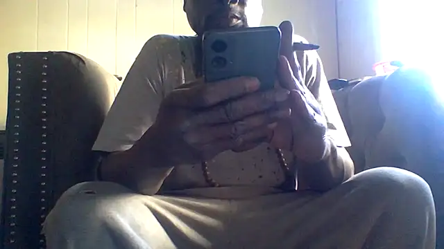 Daddy hook online show from 16, 4, 2026