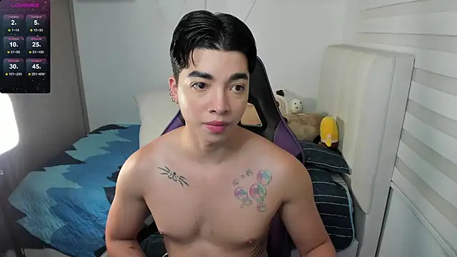 Snapshot of santy7v7 chatting on 10, 10, 2025 santy7v7 online show from 10, 10, 2025