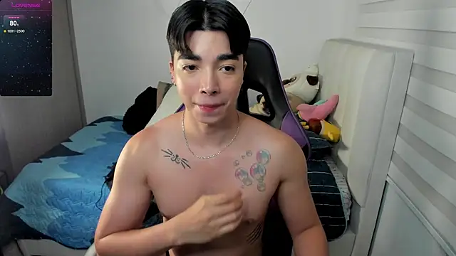 Snapshot of santy7v7 chatting on 28, 10, 2025 santy7v7 online show from 28, 10, 2025