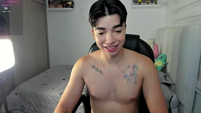 Snapshot of santy7v7 chatting on 25, 11, 2025 santy7v7 online show from 25, 11, 2025