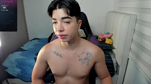 Snapshot of santy7v7 chatting on 24, 10, 2025 santy7v7 online show from 24, 10, 2025