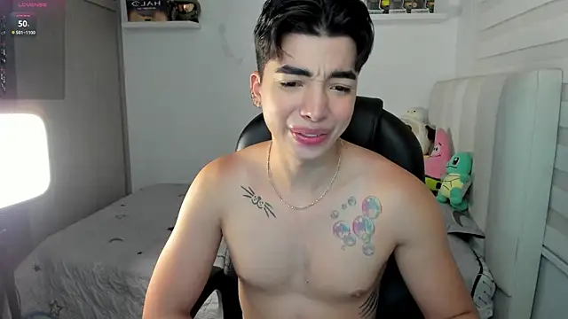 Snapshot of santy7v7 chatting on 23, 11, 2025 santy7v7 online show from 23, 11, 2025