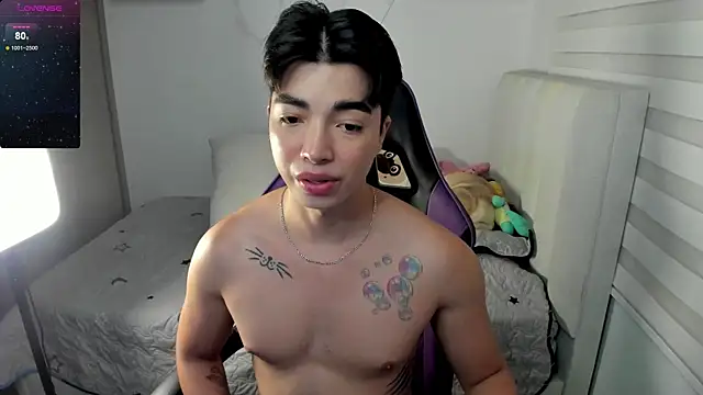 Snapshot of santy7v7 chatting on 8, 11, 2025 santy7v7 online show from 8, 11, 2025