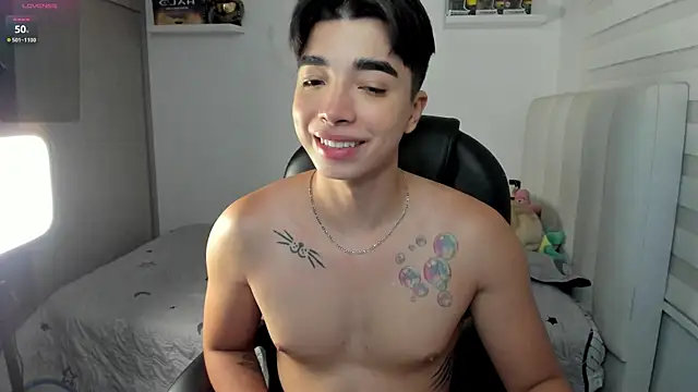 Snapshot of santy7v7 chatting on 20, 11, 2025 santy7v7 online show from 20, 11, 2025