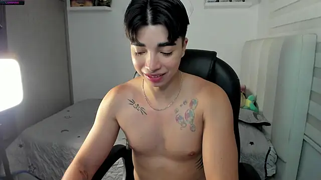 Snapshot of santy7v7 chatting on 21, 11, 2025 santy7v7 online show from 21, 11, 2025