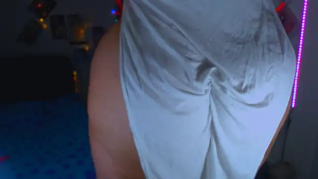 sweet vanessa 22 online show from 2, 10, 2025