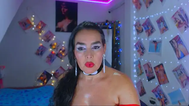 sweet vanessa 22 online show from 8, 3, 2025