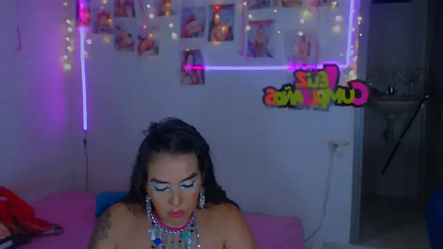 sweet vanessa 22 online show from 25, 1, 2025