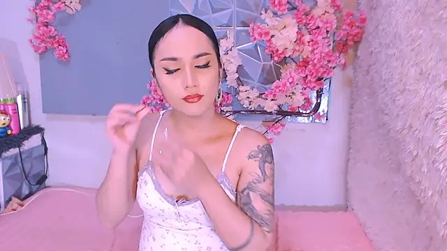 Snapshot of Oriental_Tiara chatting on 16, 1, 2026 Oriental Tiara online show from 16, 1, 2026