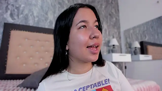 Snapshot of Lia_sarahi chatting on 5, 10, 2025 Lia sarahi online show from 5, 10, 2025