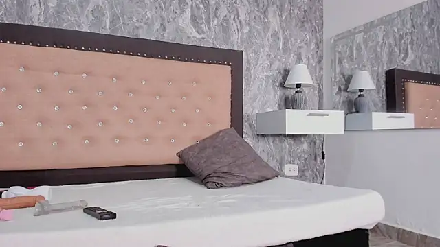 Snapshot of Lia_sarahi chatting on 27, 11, 2025 Lia sarahi online show from 27, 11, 2025