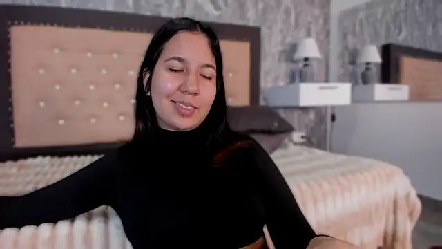 Snapshot of Lia_sarahi chatting on 2, 10, 2025 Lia sarahi online show from 2, 10, 2025