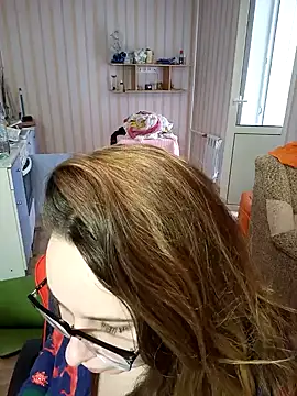 DienkaGreen online show from 12, 1, 2025