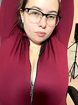 DienkaGreen online show from 21, 11, 2025