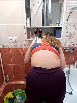 DienkaGreen online show from 8, 12, 2024