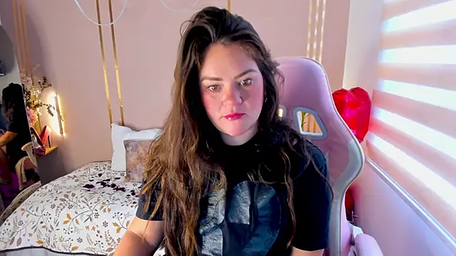 lena paulxo online show from 12, 7, 2026