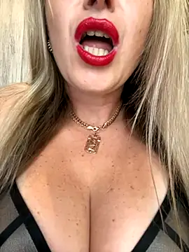 Kittenforyou online show from 8, 10, 2025