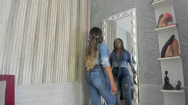 BriannaChelsea online show from 6, 1, 2026