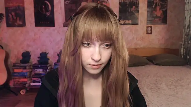 Friendly Ellie online show from 15, 4, 2026