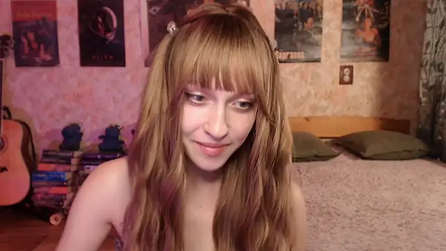 Friendly Ellie online show from 19, 7, 2026