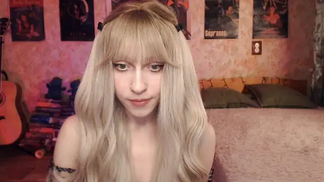 Friendly Ellie online show from 18, 3, 2025