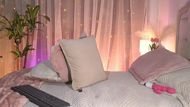 Abbie Jones 1 online show from 28, 3, 2026