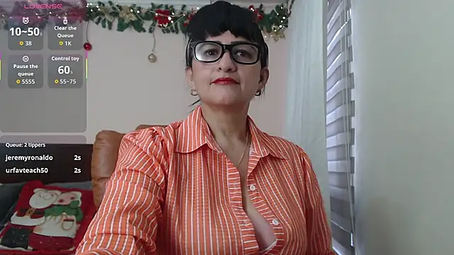 ISABEEL SOFIA01 online show from 9, 11, 2025