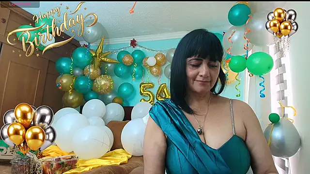 Snapshot of ISABEEL_SOFIA01 chatting on 4, 6, 2026 ISABEEL SOFIA01 online show from 4, 6, 2026