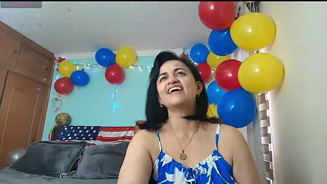 Snapshot of ISABEEL_SOFIA01 chatting on 13, 6, 2026 ISABEEL SOFIA01 online show from 13, 6, 2026